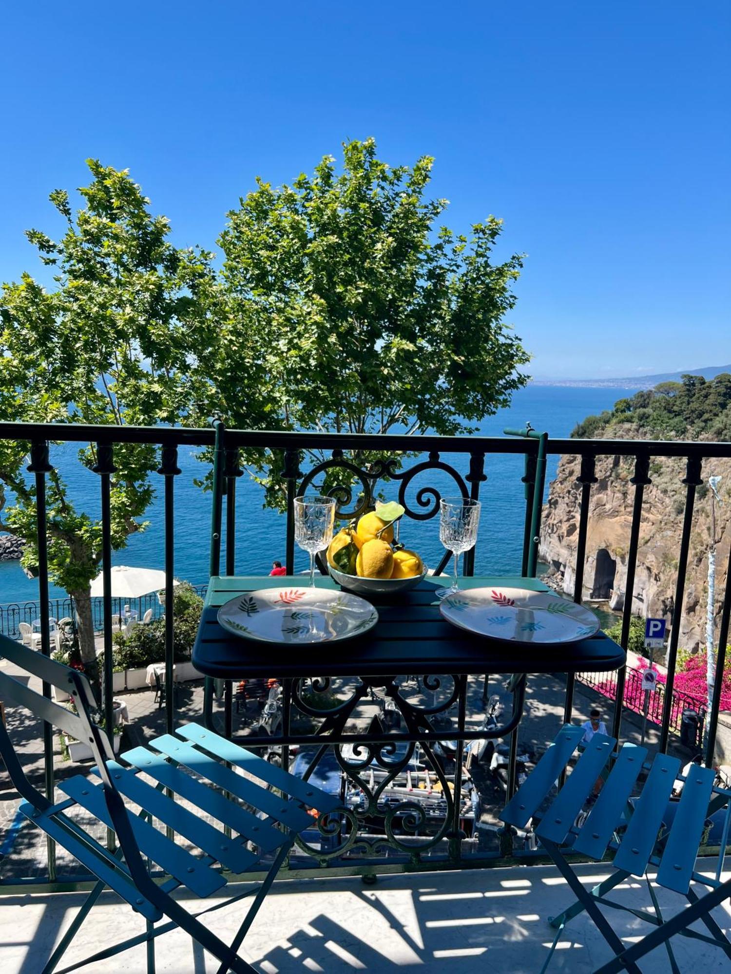 Mavi Apartments Piano di Sorrento Eksteriør billede
